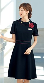 66460 en joie(アンジョア) 深みのあるネイビーで誠実さを感じさせるワンピース 無地 93-66460