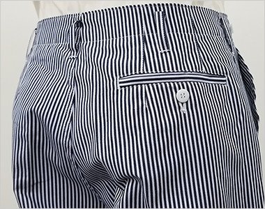 ヒップポケット付き