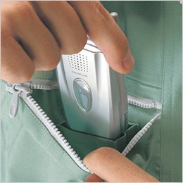 右胸 携帯電話収納ポケット