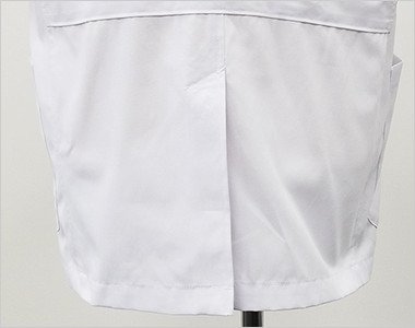 足さばきの良い深めの後センターベンツ