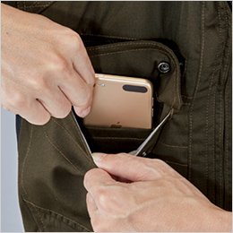右胸 携帯電話収納ポケット