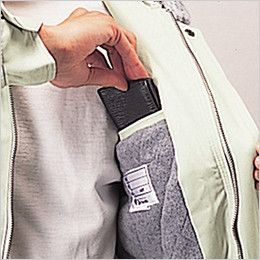 自重堂 48090 綿100%防寒ブルゾン(裏地フリース・フード付) 内ポケット
